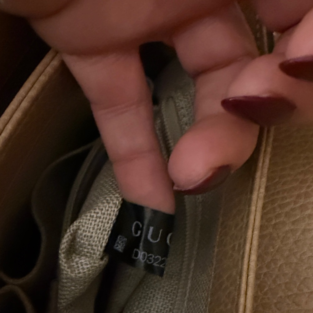 Gucci Tan Crossbody Bag with GG Hardware - Picture 6 of 6